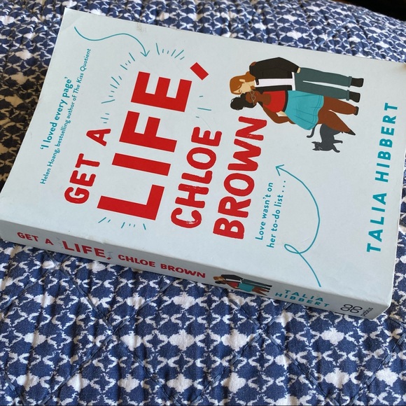 🍍 Book: Get a Life, Chloe Brown by Talia Hibbert - Picture 5 of 10